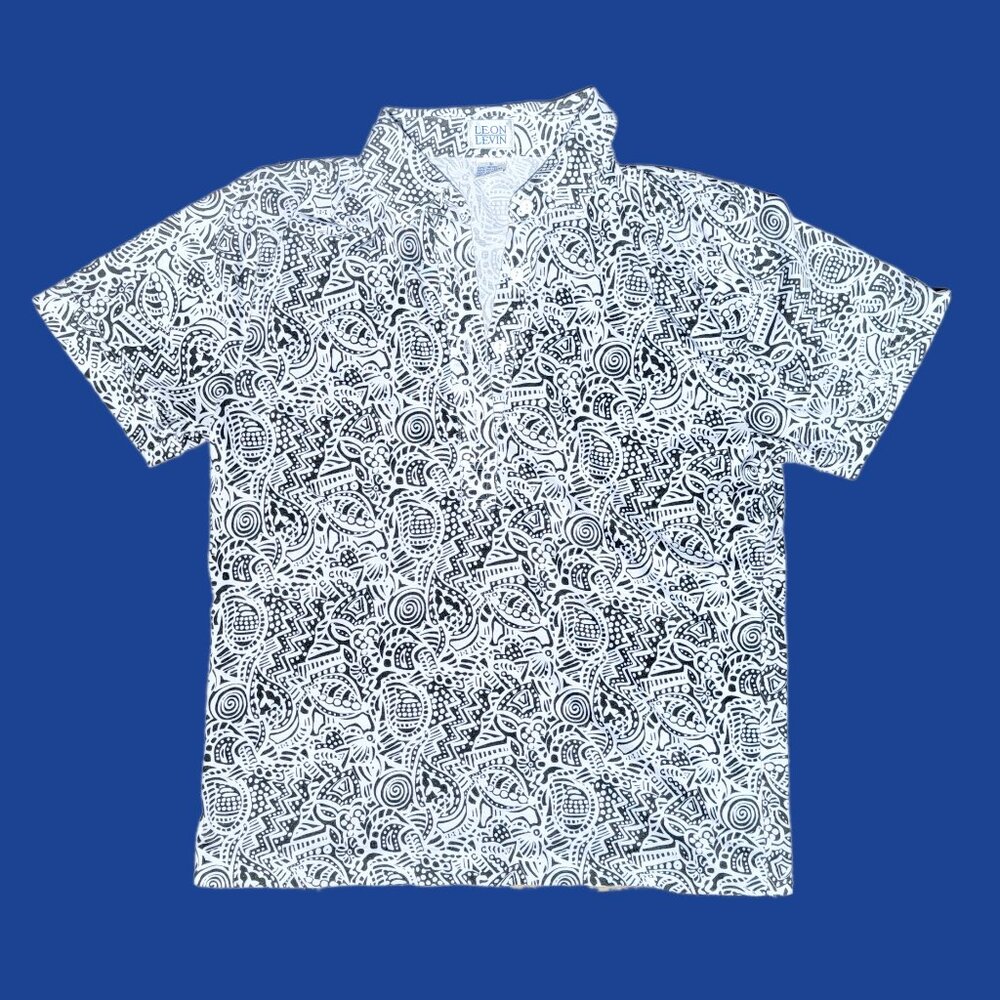 Leon Levin patterned t shirt